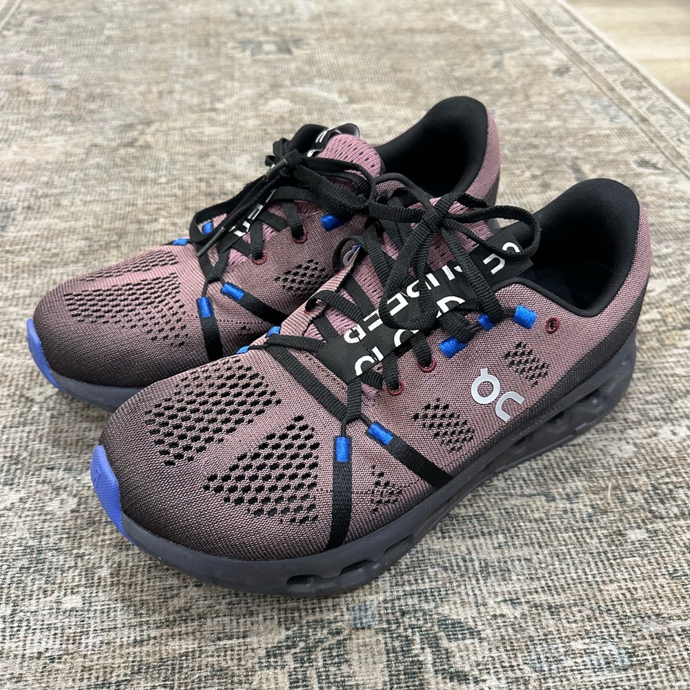 On cloud Surfer Running Men’s shoe size 8.5